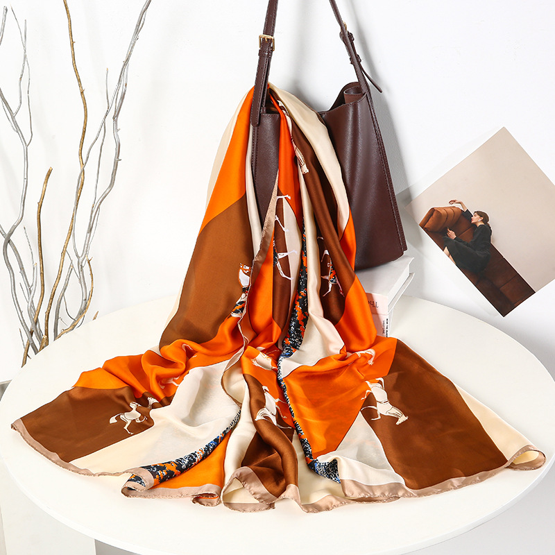 Écharpe en soie de luxe classi - Face Scarf Mask avis et prix