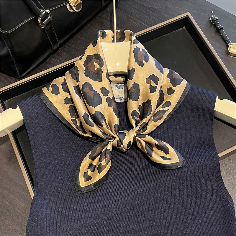 Foulard carré 100% soie imprim - Scarf Silk Square avis et prix